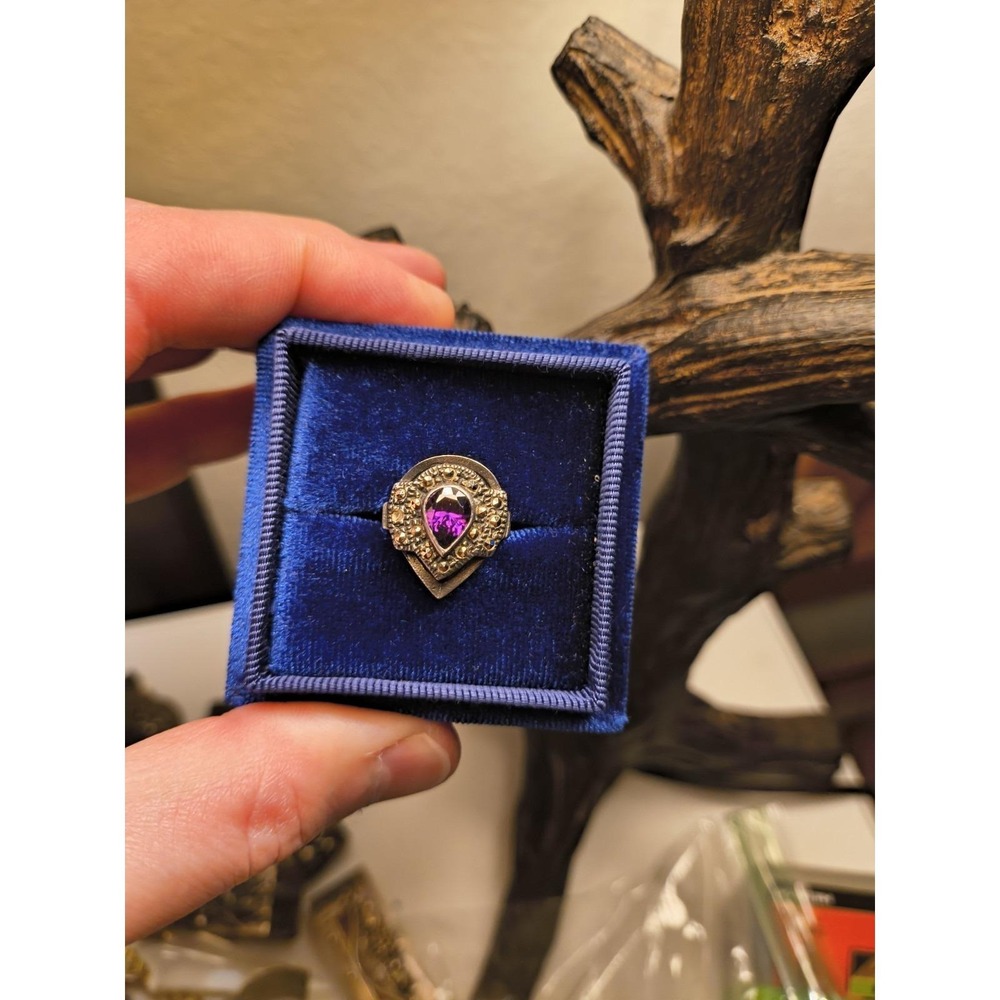 Antique Garnet And Marketside Sterling Silver Ring Size 6